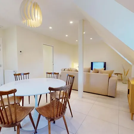 Maison Tilleul De La Vallée Noble