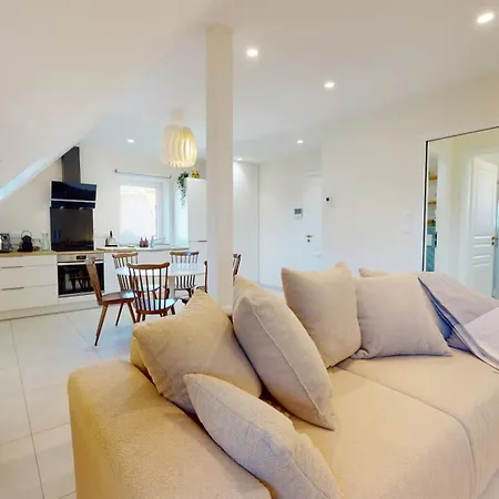 Maison Tilleul De La Vallée Noble