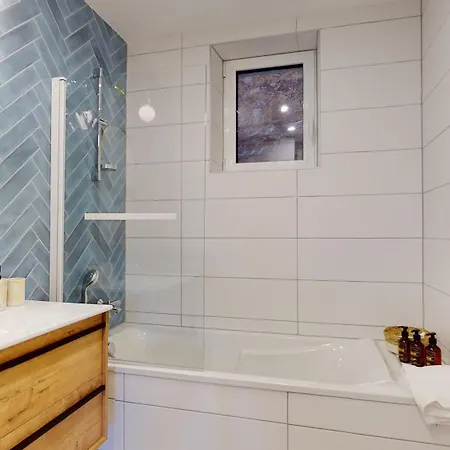 Maison Tilleul De La Vallée Noble *