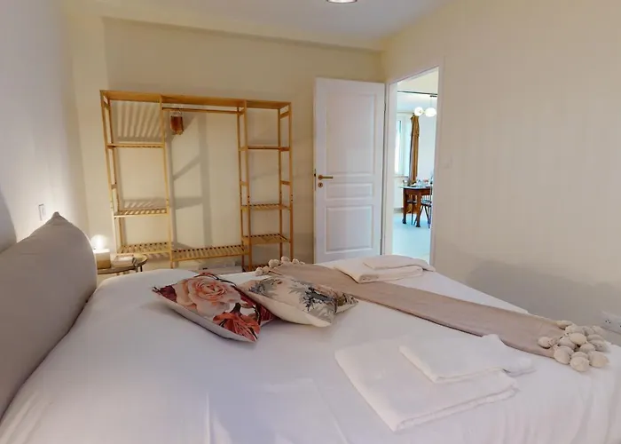 Maison Tilleul De La Vallee Noble 웨스트할튼
