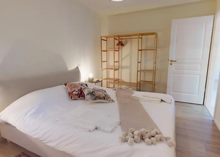 Maison Tilleul De La Vallee Noble 펜션 웨스트할튼